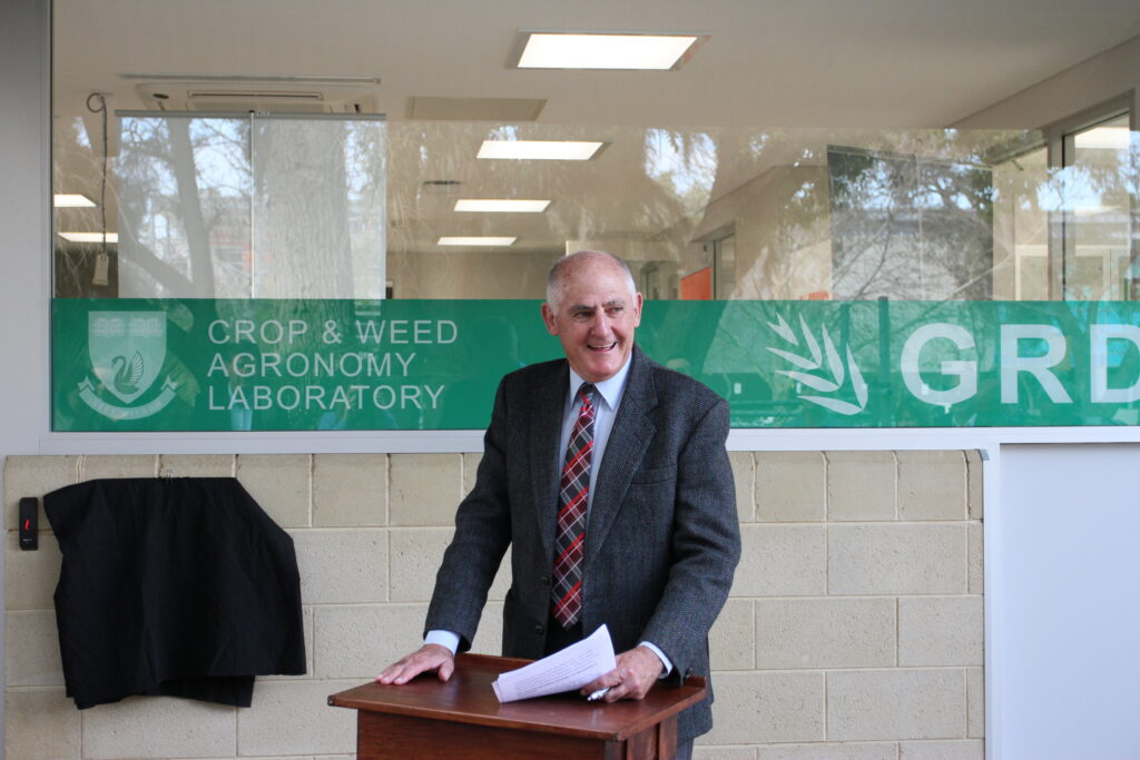 Steve Powles opening agronomy lab